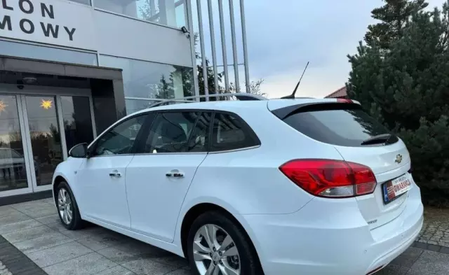 CHEVROLET Cruze 