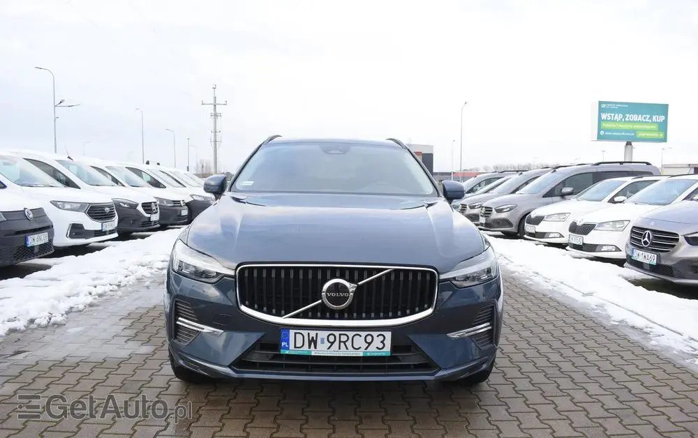 VOLVO XC 60 D4 SCR AWD Momentum