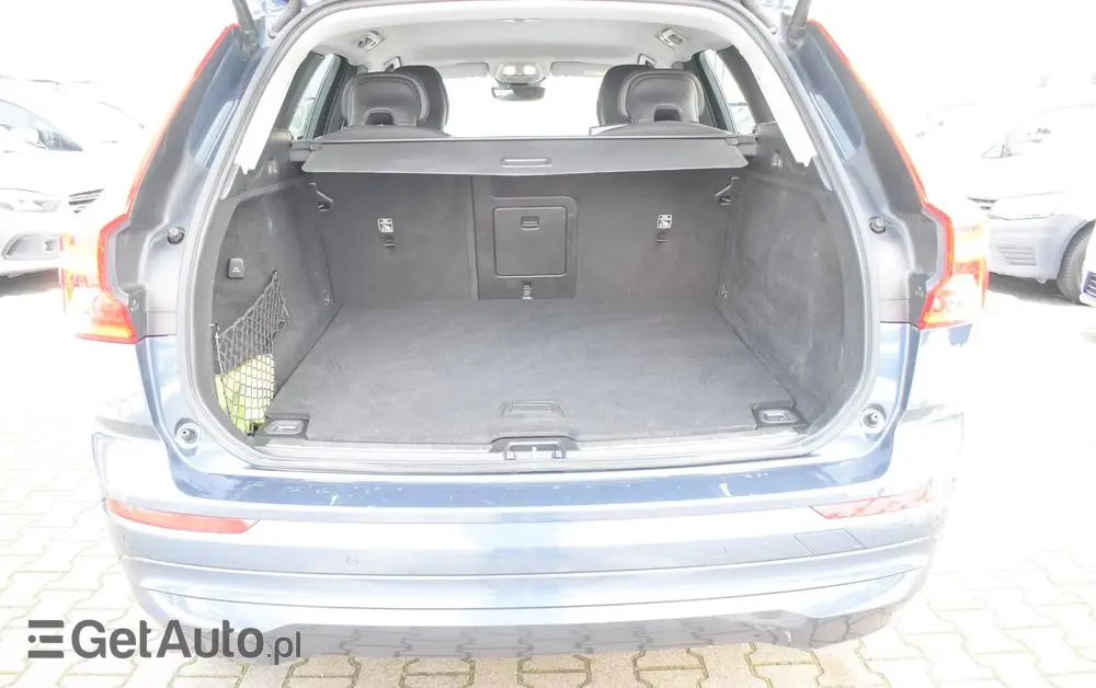 VOLVO XC 60 D4 SCR AWD Momentum