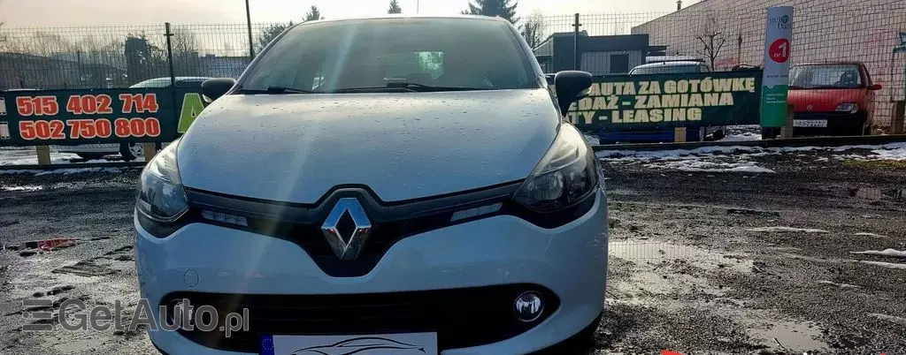 RENAULT Clio 