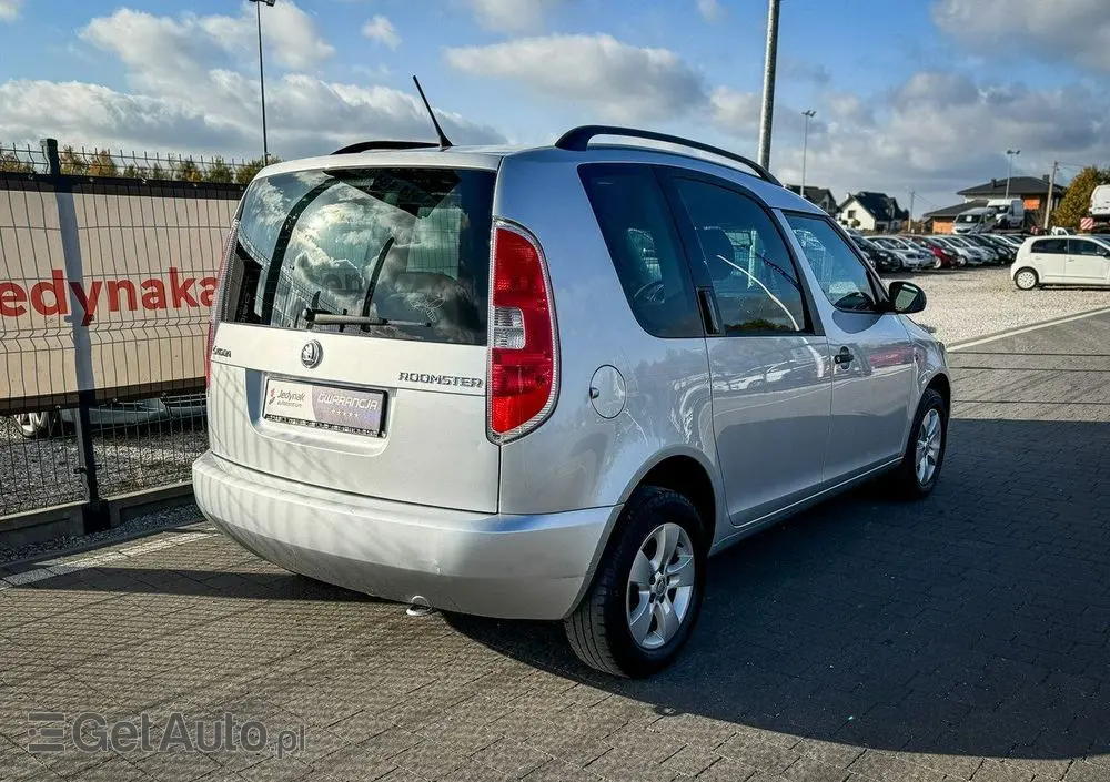 SKODA Roomster 
