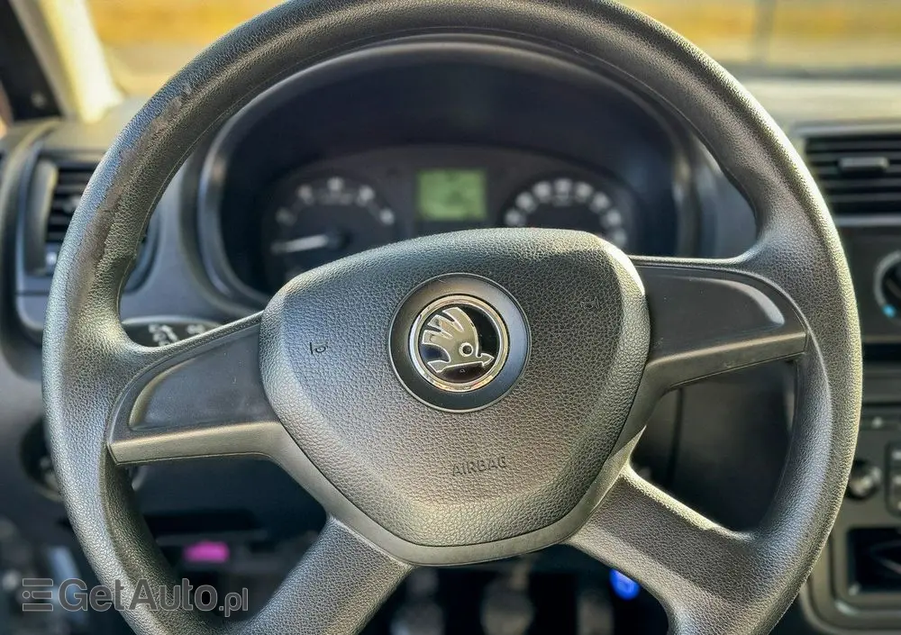 SKODA Roomster 