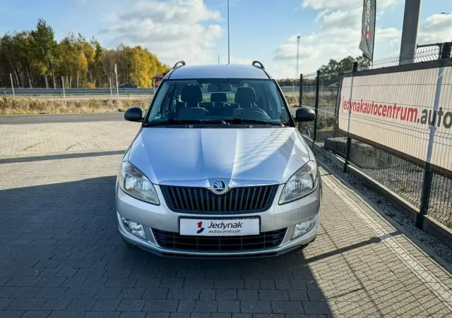 SKODA Roomster 
