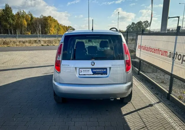 SKODA Roomster 