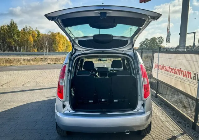 SKODA Roomster 