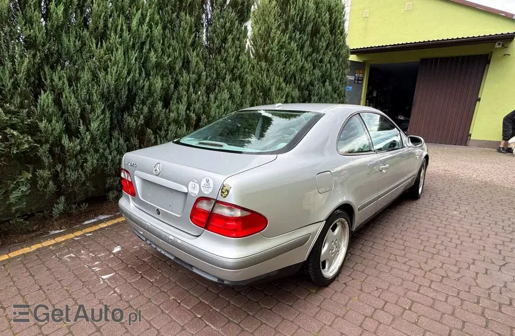 MERCEDES-BENZ CLK 