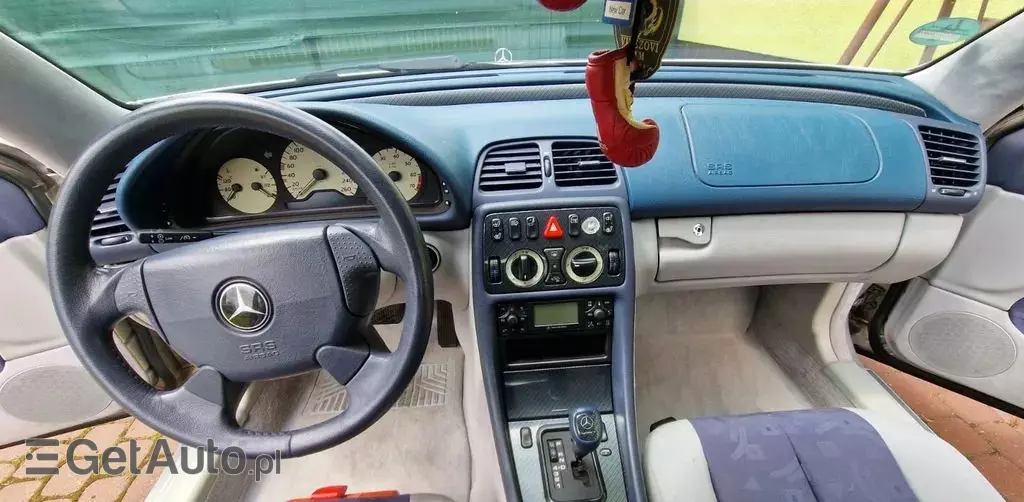 MERCEDES-BENZ CLK 