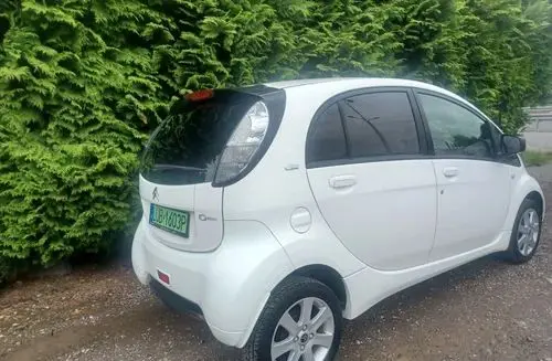 CITROEN C-Zero 