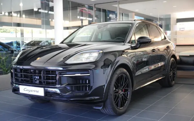 PORSCHE Cayenne S
