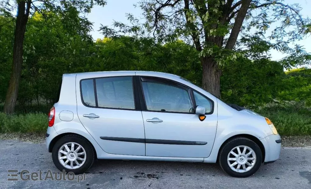 RENAULT Modus 