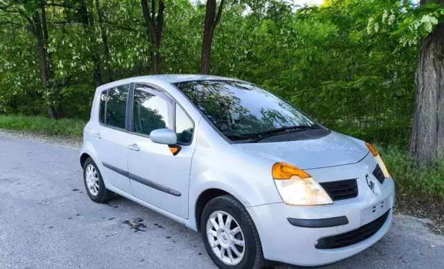 RENAULT Modus 