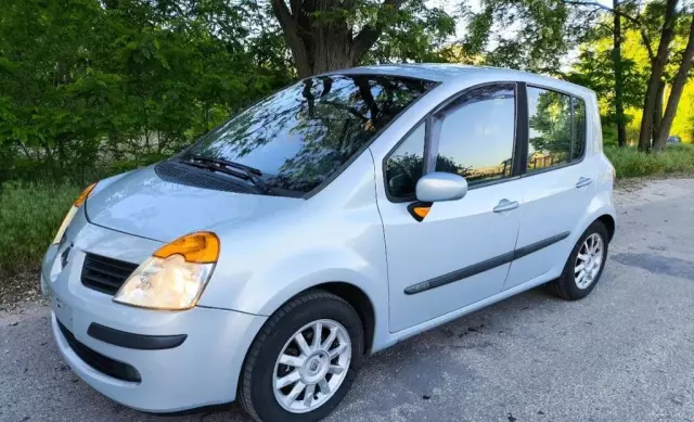 RENAULT Modus 