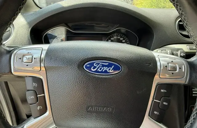 FORD S-MAX 
