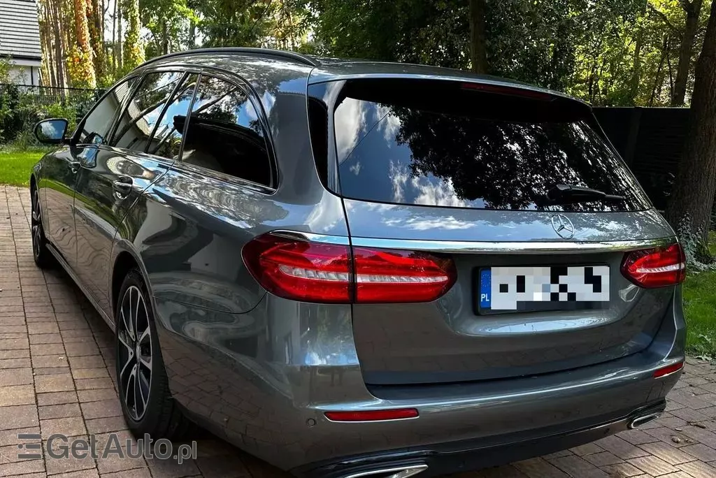 MERCEDES-BENZ Klasa E 