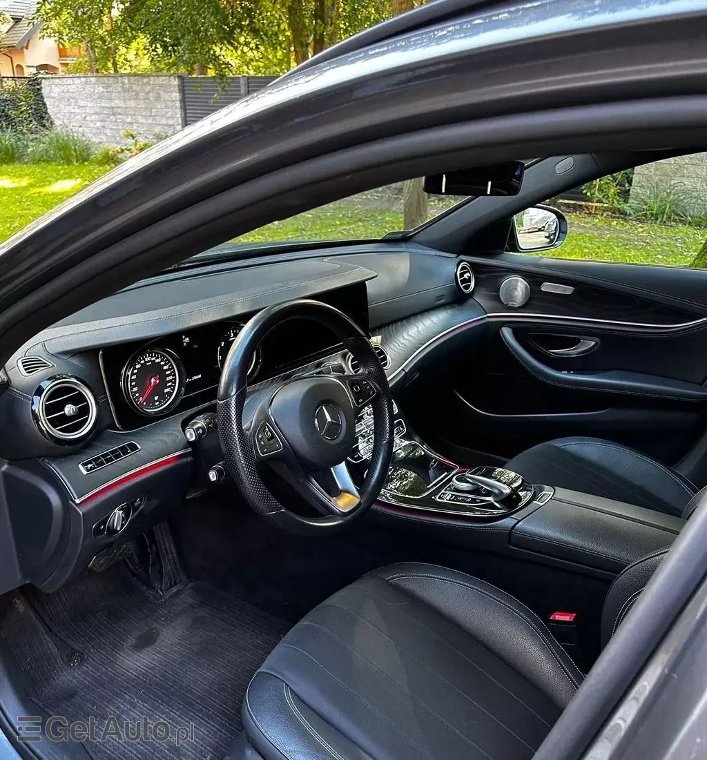 MERCEDES-BENZ Klasa E 