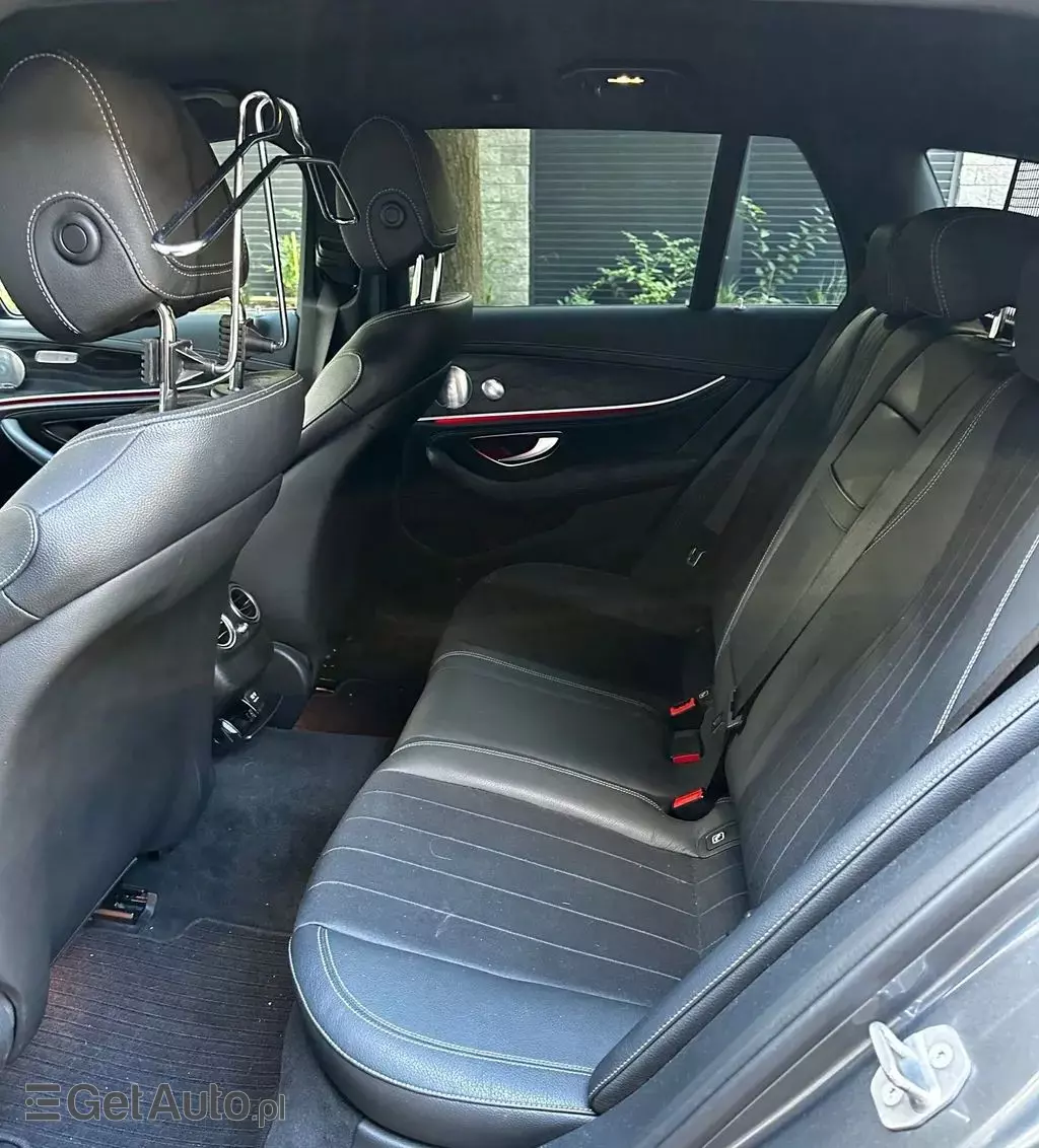 MERCEDES-BENZ Klasa E 