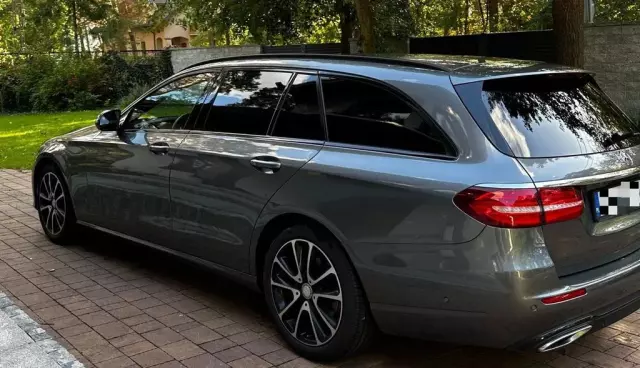 MERCEDES-BENZ Klasa E 