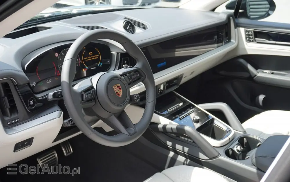 PORSCHE Cayenne Coupe S