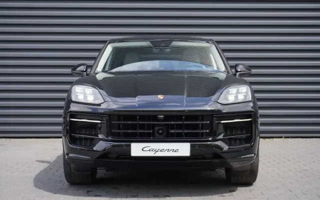 PORSCHE Cayenne Coupe S