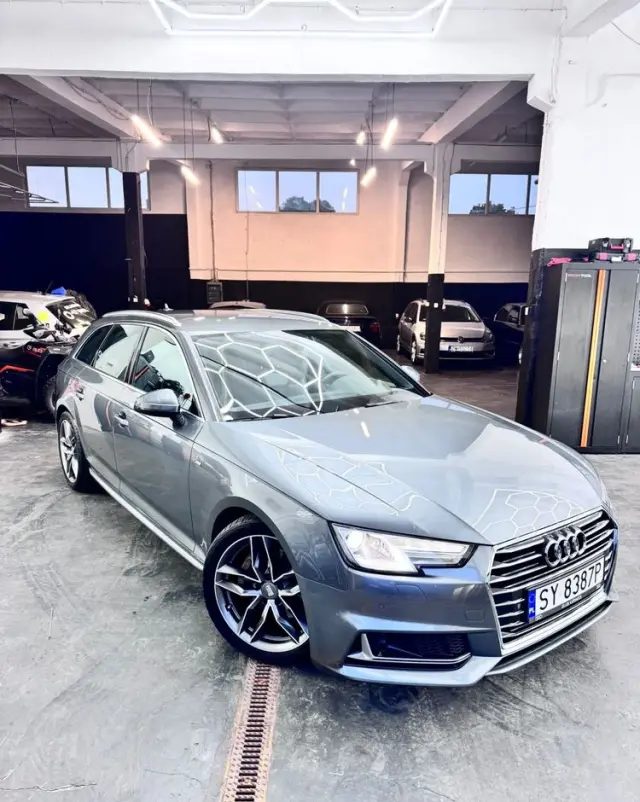 AUDI A4 Avant 