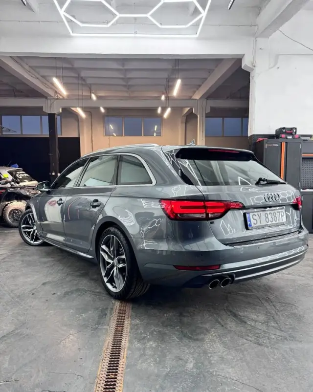 AUDI A4 Avant 