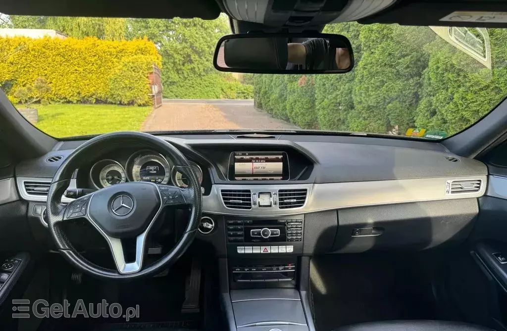 MERCEDES-BENZ Klasa E 