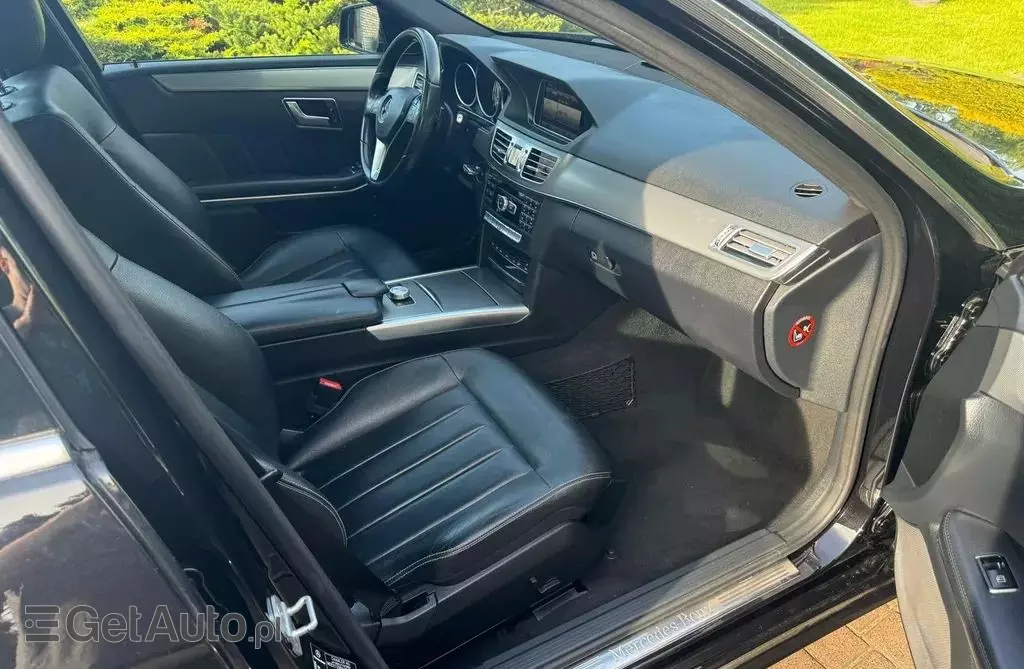 MERCEDES-BENZ Klasa E 