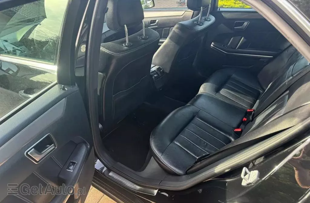 MERCEDES-BENZ Klasa E 