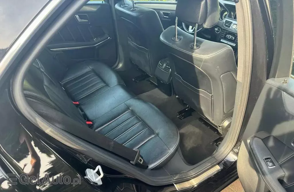 MERCEDES-BENZ Klasa E 