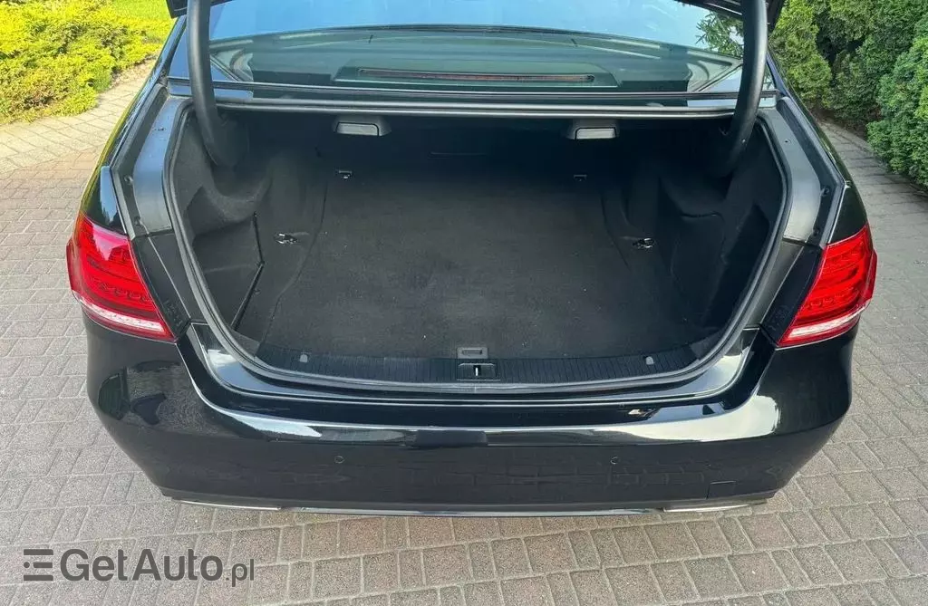 MERCEDES-BENZ Klasa E 