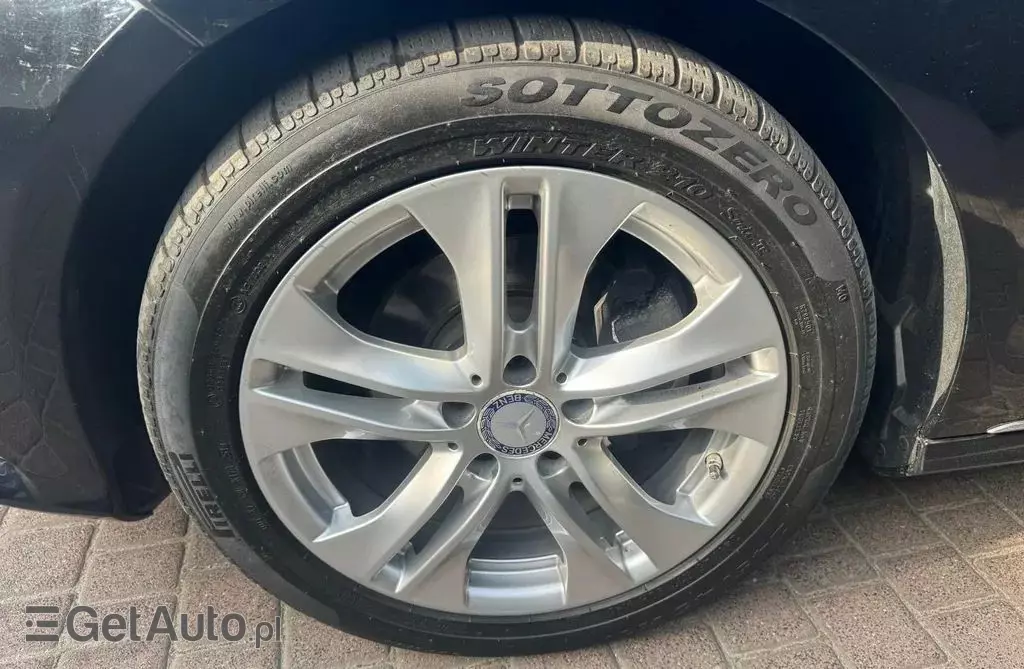 MERCEDES-BENZ Klasa E 