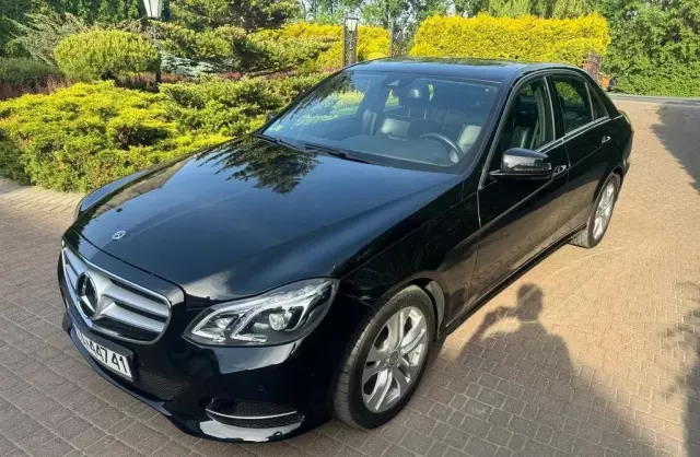 MERCEDES-BENZ Klasa E 