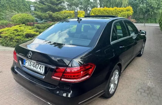 MERCEDES-BENZ Klasa E 