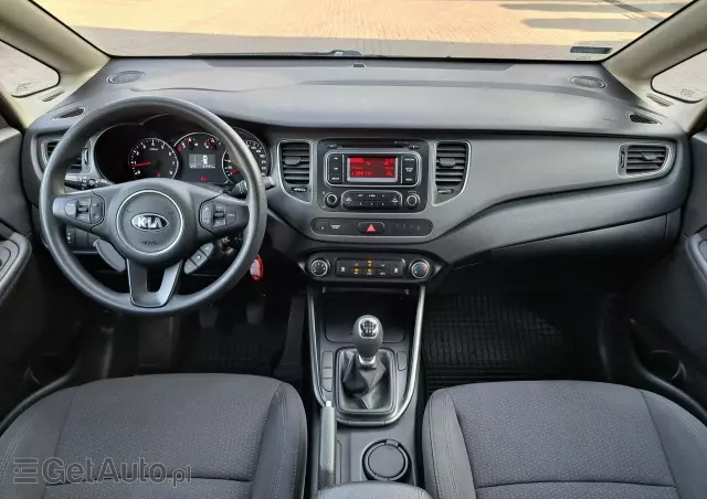 KIA Carens 