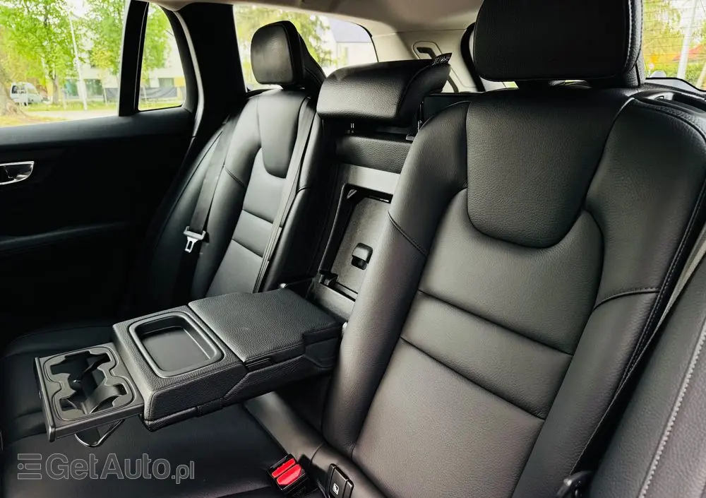 VOLVO V60 D3 Geartronic Momentum Pro