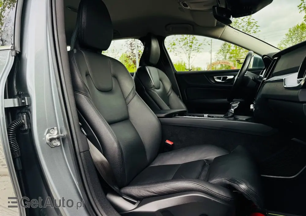 VOLVO V60 D3 Geartronic Momentum Pro