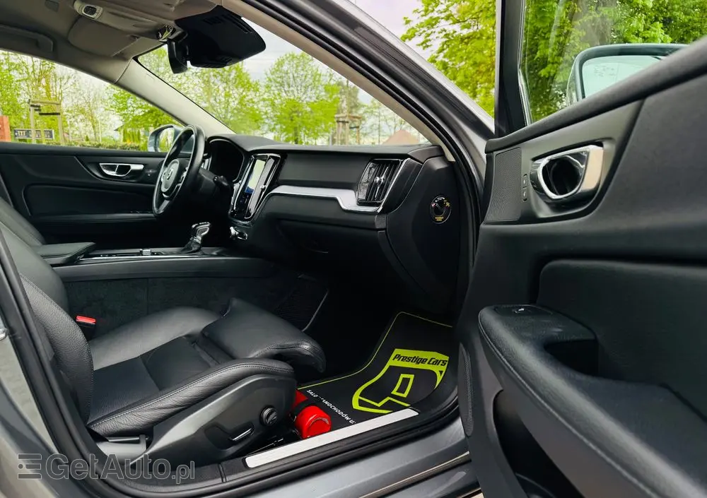 VOLVO V60 D3 Geartronic Momentum Pro