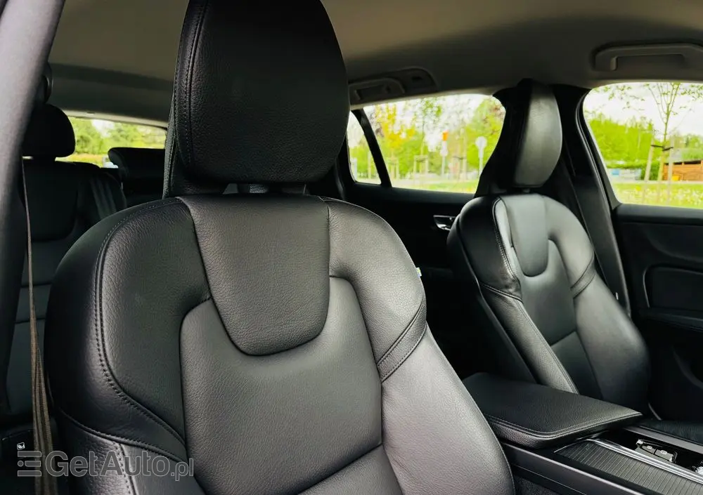 VOLVO V60 D3 Geartronic Momentum Pro