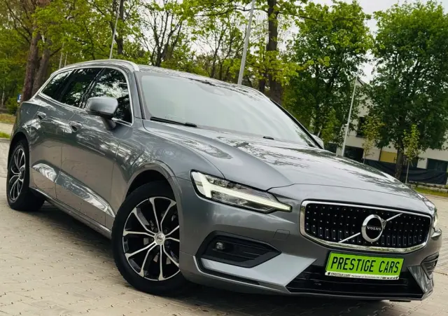 VOLVO V60 D3 Geartronic Momentum Pro