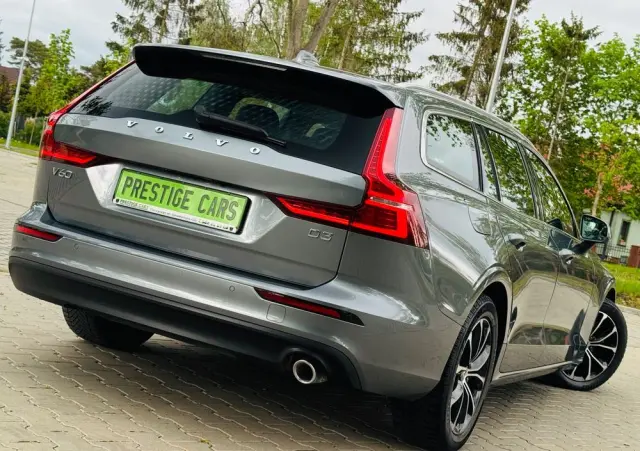 VOLVO V60 D3 Geartronic Momentum Pro
