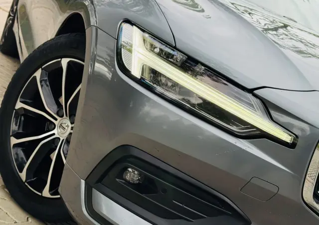 VOLVO V60 D3 Geartronic Momentum Pro