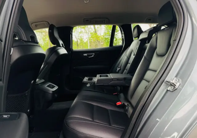 VOLVO V60 D3 Geartronic Momentum Pro