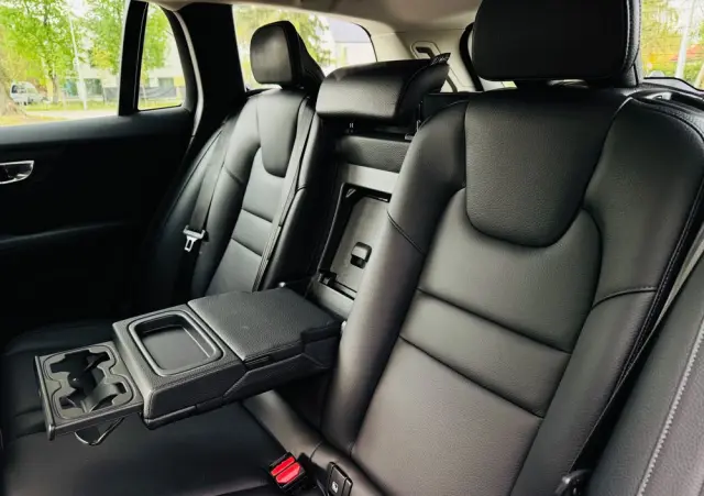 VOLVO V60 D3 Geartronic Momentum Pro