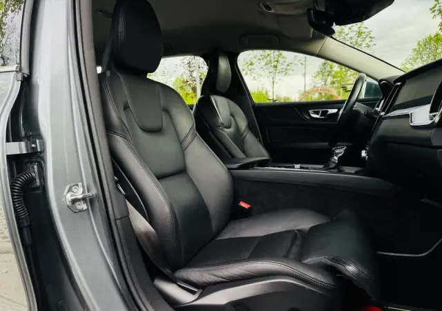 VOLVO V60 D3 Geartronic Momentum Pro