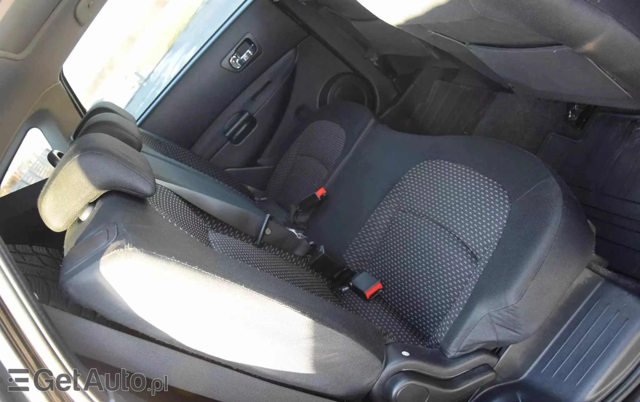 NISSAN Qashqai+2 2.0 Acenta