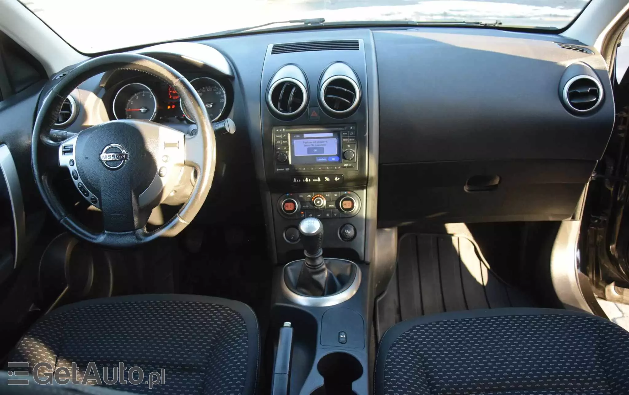 NISSAN Qashqai+2 2.0 Acenta