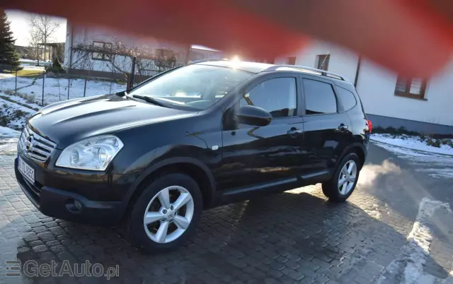 NISSAN Qashqai+2 2.0 Acenta