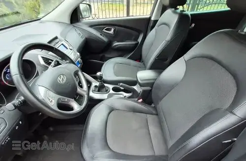 HYUNDAI Ix35 