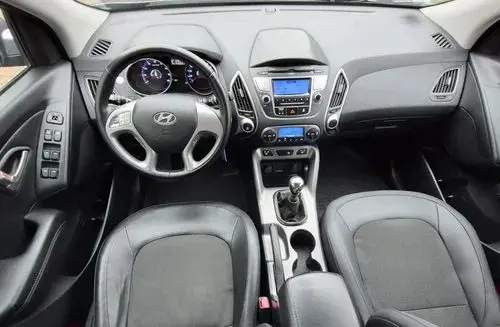 HYUNDAI Ix35 