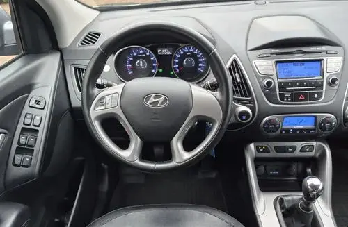 HYUNDAI Ix35 